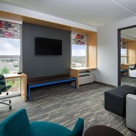 Aloft Louisville East Exterior foto